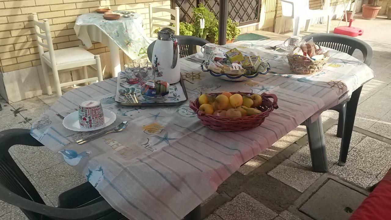 B&B Si Sta Bene Ostia Antica Dış mekan fotoğraf